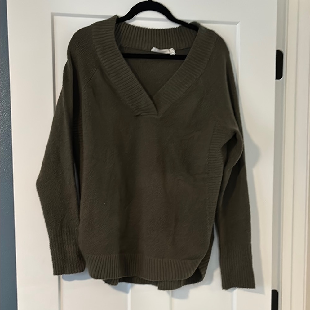 Olive Green V-Neck Women's Sweater